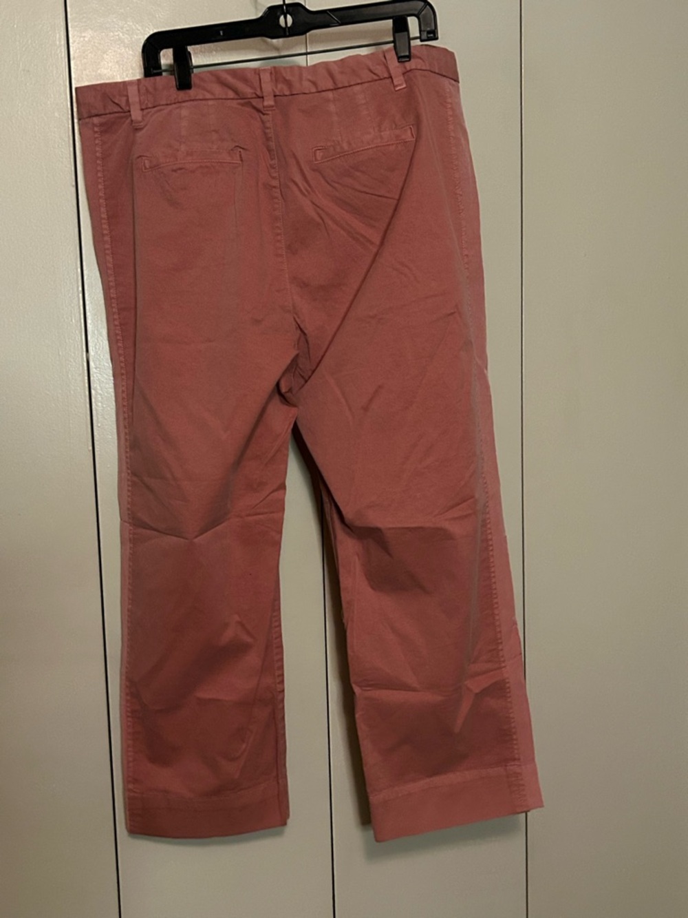 GAP High Rise Girlfriend Chino Pants - Preppy, Cropped, Straight Fit - Picture 5 of 5